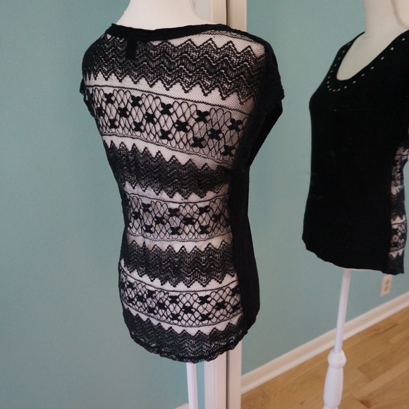 Forever 21 Medium lace back jeweled shirt - Picture 6 of 10